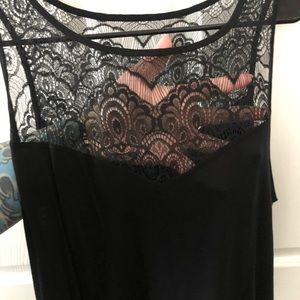 Torrid “Super Soft Knits” Fancy Black Tank size 0